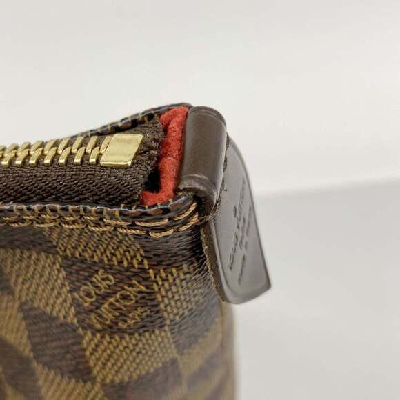 LOUIS VUITTON Brown Damier Bag - Picture 7 of 9